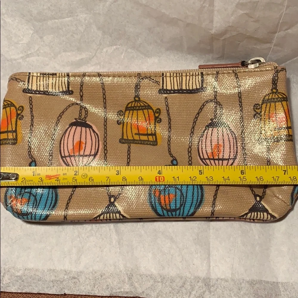 Birdcage chains cosmetic pouch